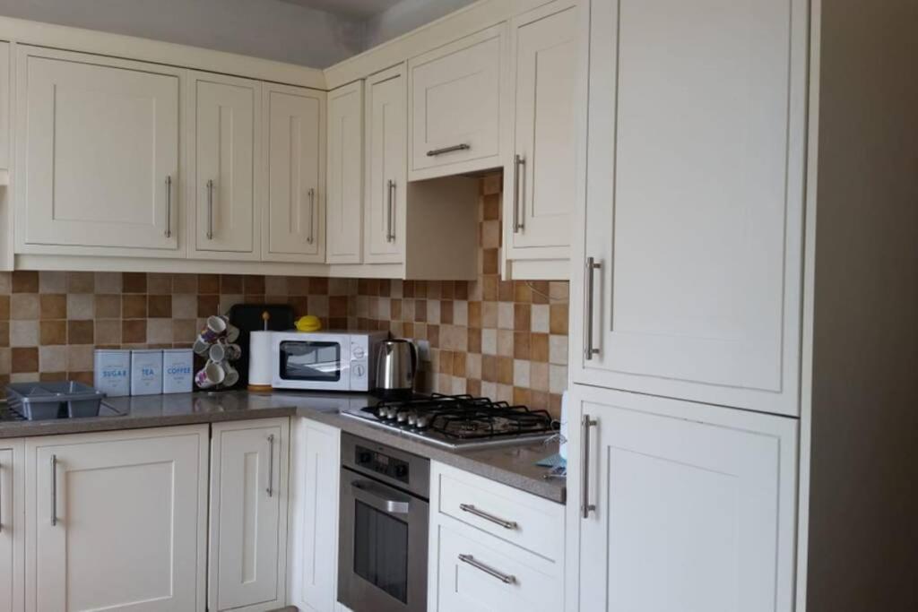 Rowland House - Central Skipton, Dales Gateway ภายนอก รูปภาพ